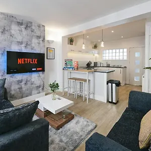The Monopoly Breeze House - Your Dream Getaway With Wet In The Heart Of Brighton