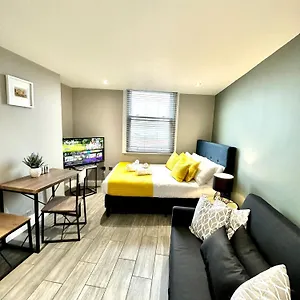 Stylish Studio With Sea Views Brighton